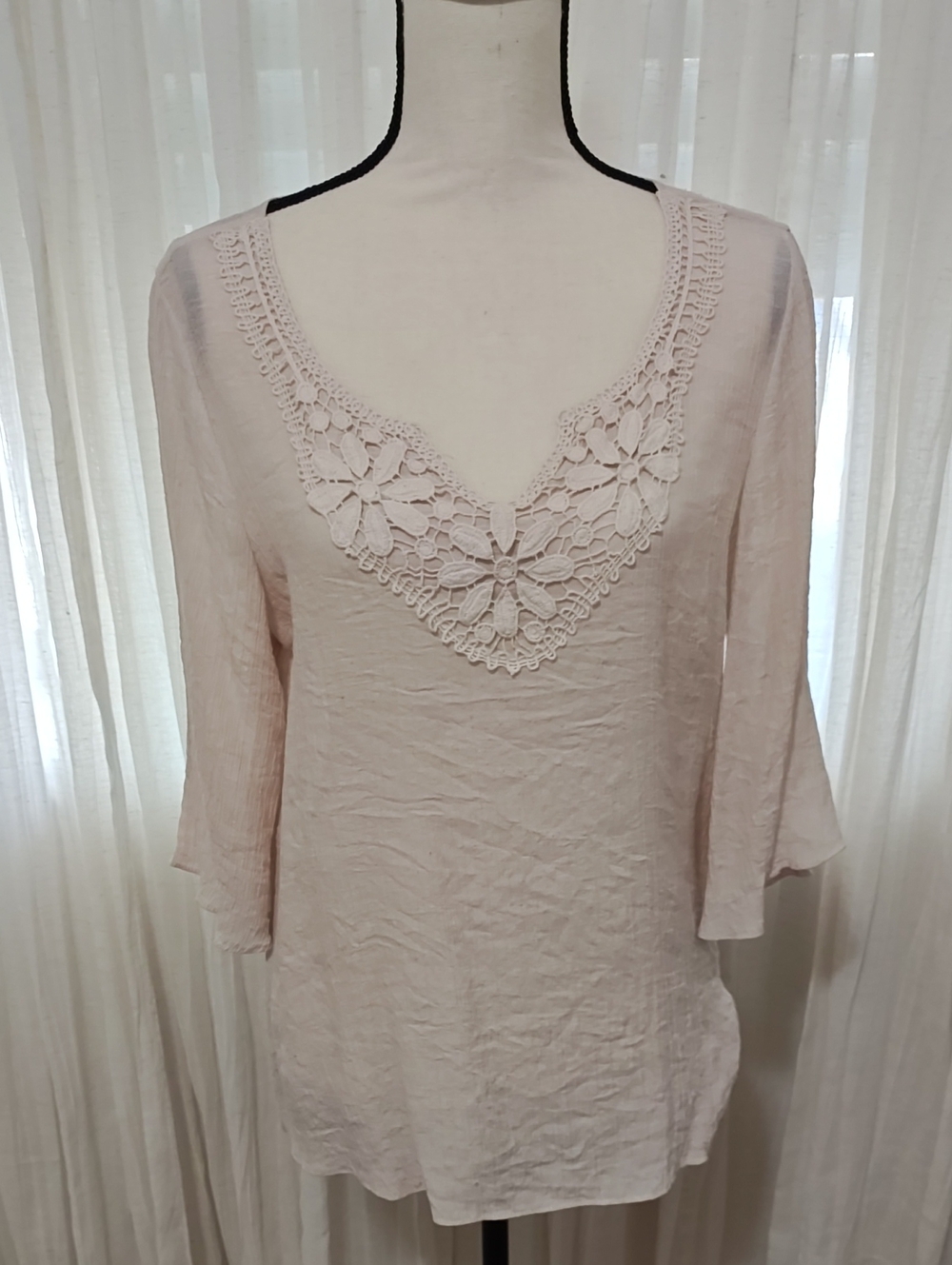 Light Pink Crochet-Trim V-Neck Women's Top